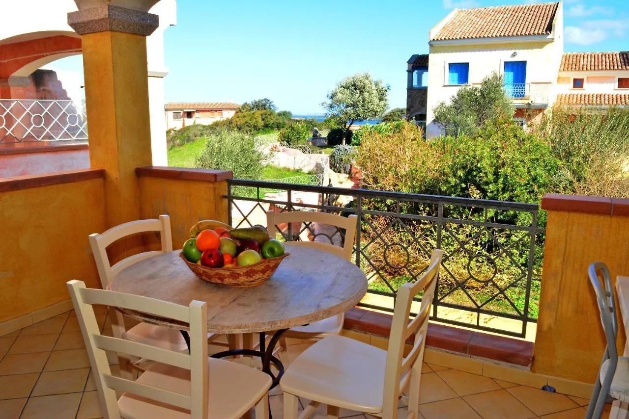 Appartamenti Residence Zodiaco Porto Pozzo Aparthotel