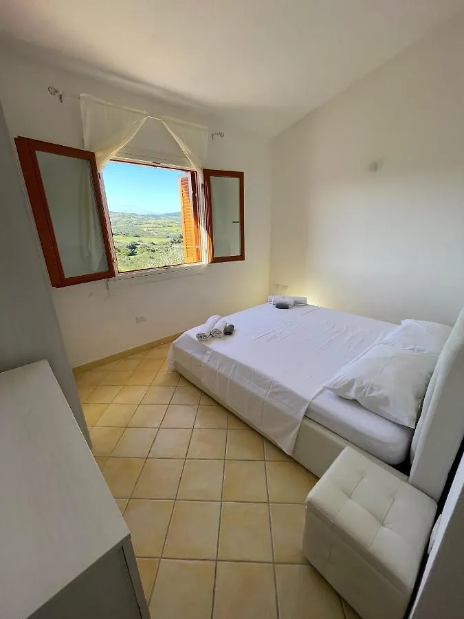 Appartamenti Residence Zodiaco Porto Pozzo Aparthotel