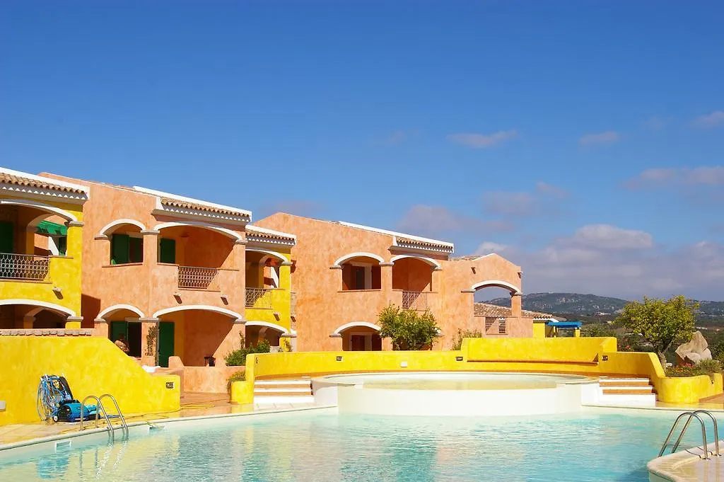 Appartamenti Residence Zodiaco Porto Pozzo Aparthotel